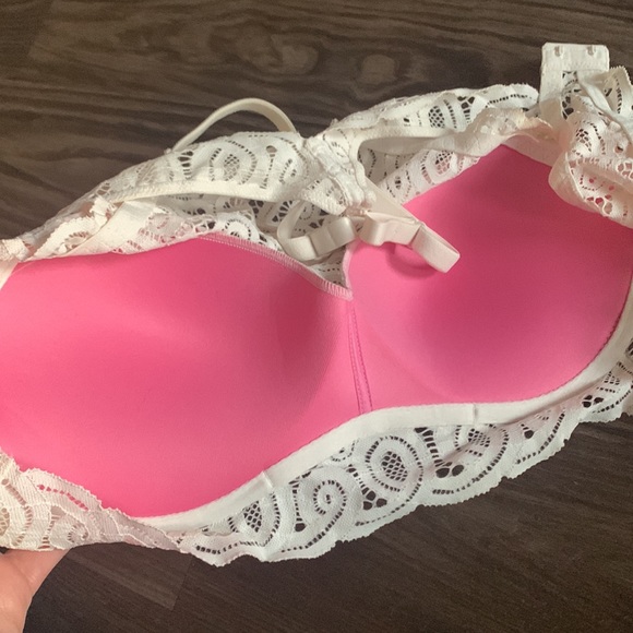 NWOT Victoria’s Secret Push Up Lace Bralette - Picture 6 of 6